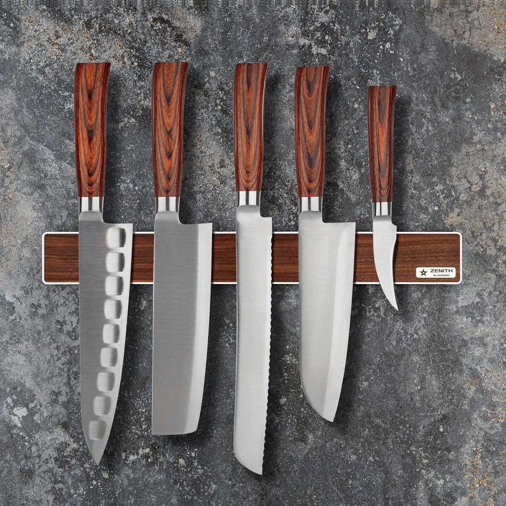 Magnetic Knife Holder ZENITH American black walnut Silver (wall mounted, with knives)